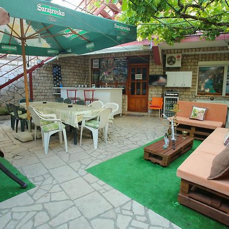 Guesthouse Adi موستار المظهر الخارجي الصورة