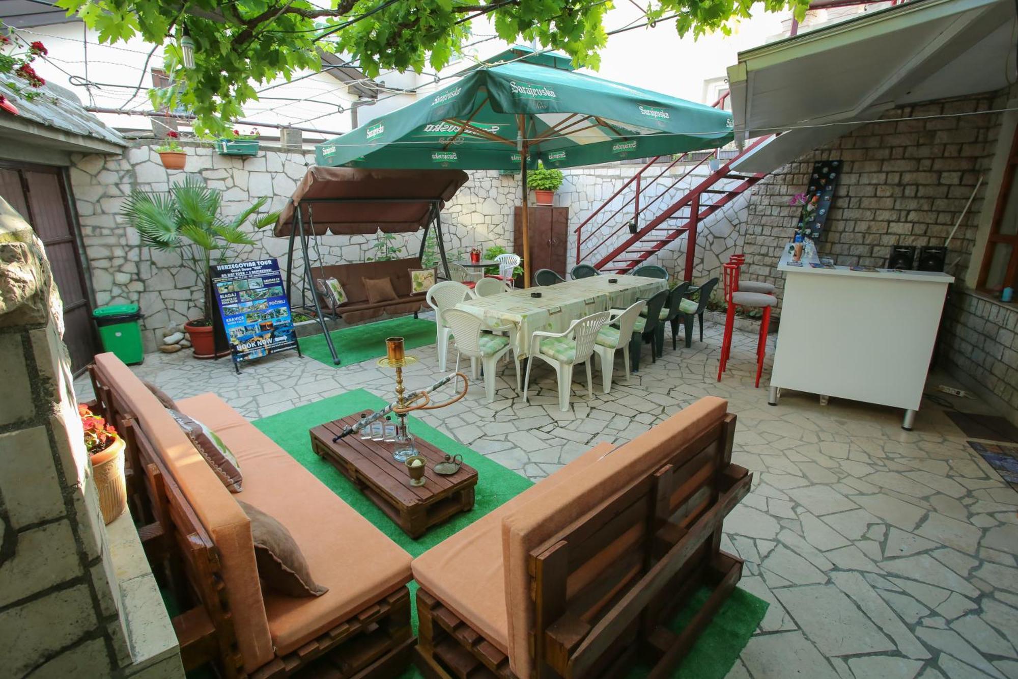 Guesthouse Adi موستار المظهر الخارجي الصورة