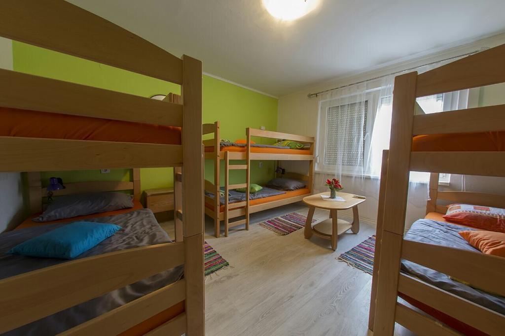 Guesthouse Adi موستار المظهر الخارجي الصورة