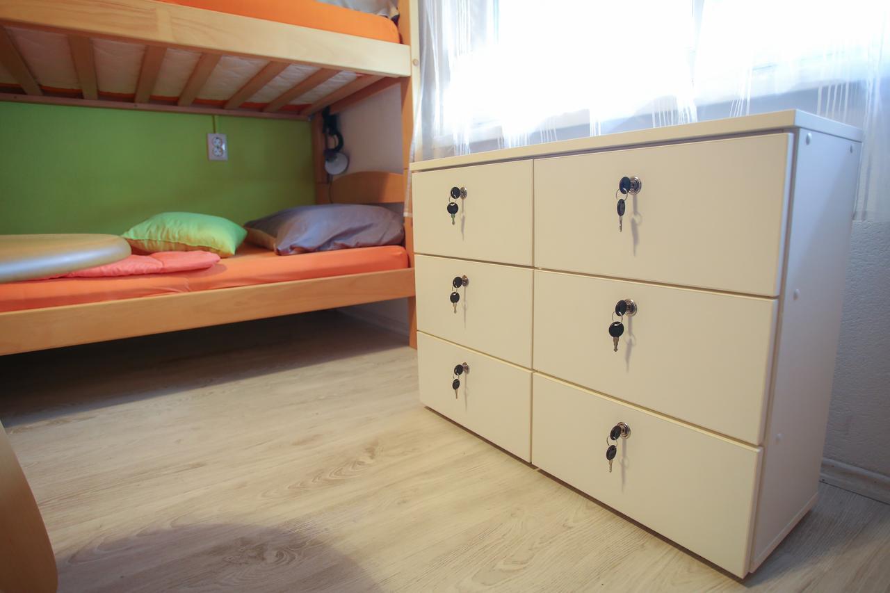 Guesthouse Adi موستار المظهر الخارجي الصورة